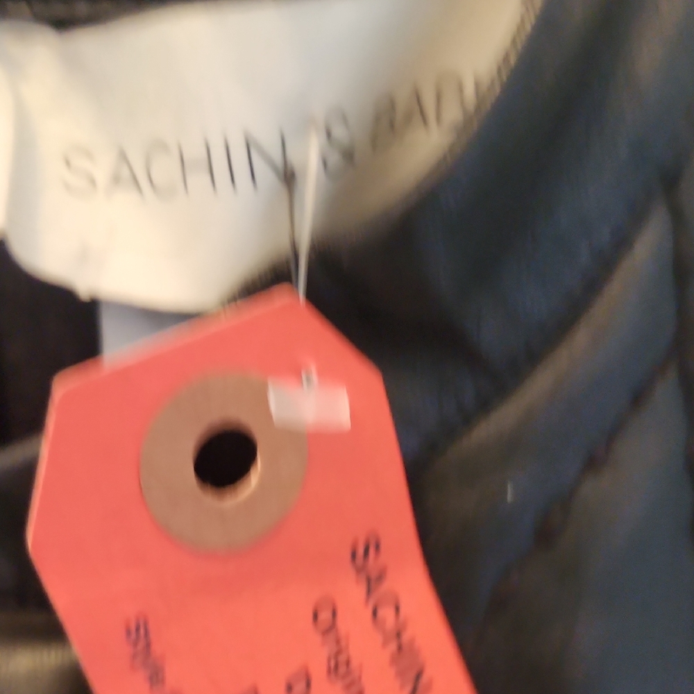 Sachin + Babi Black Quilted Puff Sleeve SAMPLE Dress - Picture 3 of 8